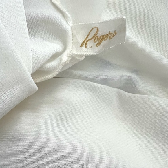 Rogers Vintage Nightgown in Cream and Periwinkle. Floral Lingerie size Medium - Picture 2 of 6